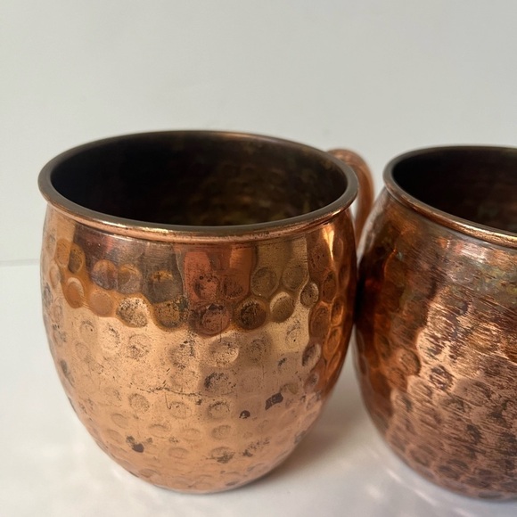 Set of Two Hammered Copper Moscow Mule Handled Mugs - Picture 6 of 8